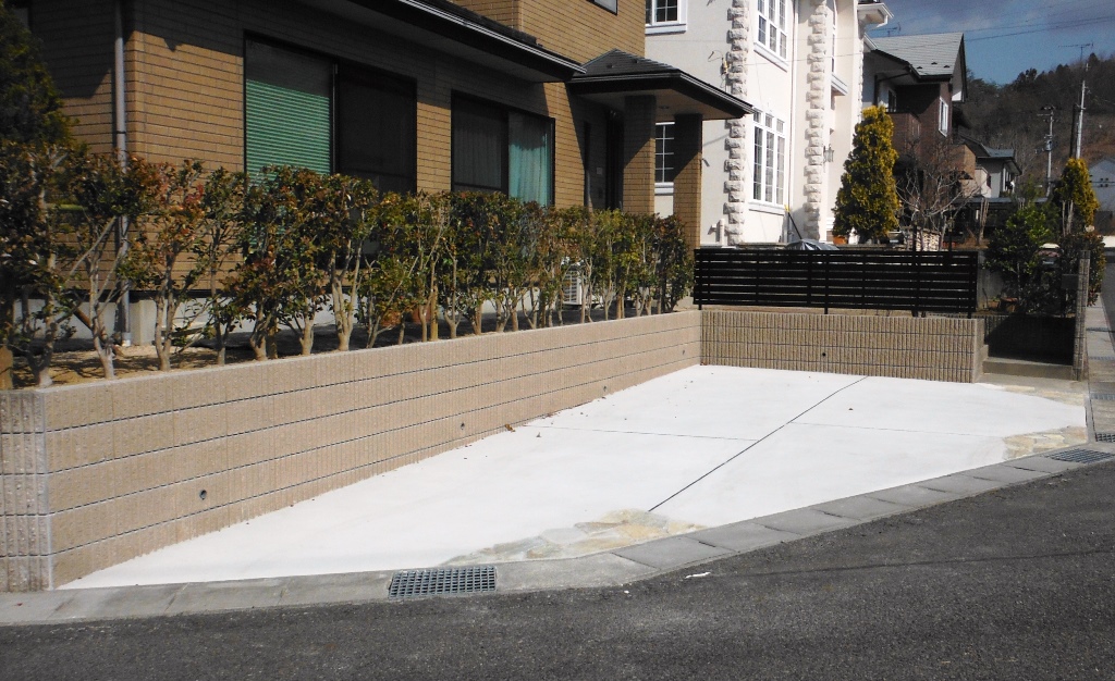 駐車場増設　郡山市