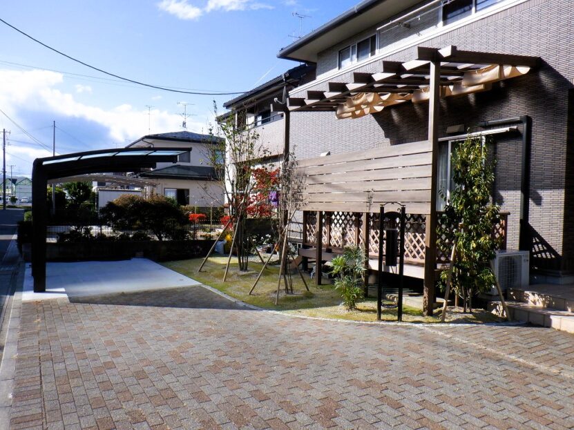 木のぬくもりあふれるお庭に　郡山市Ｓ様邸