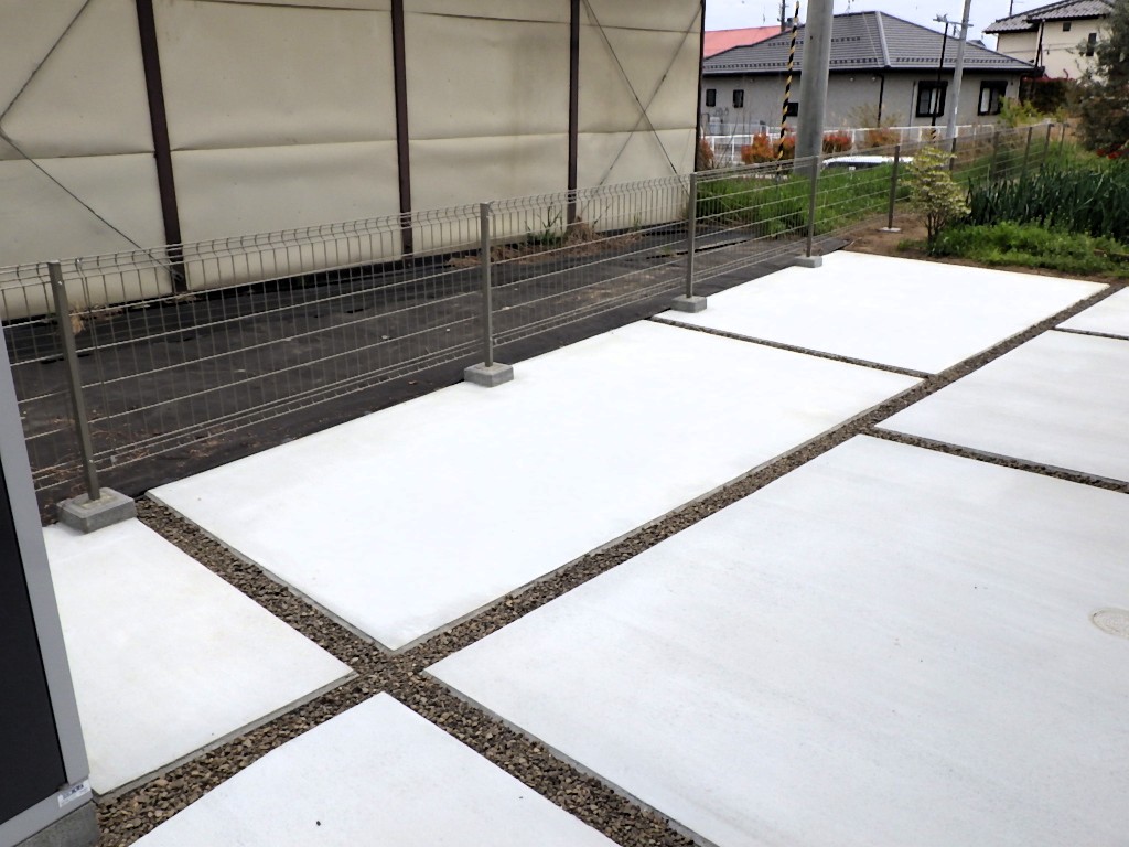 福島県郡山市の庭まわりのコンクリート、フェンス工事